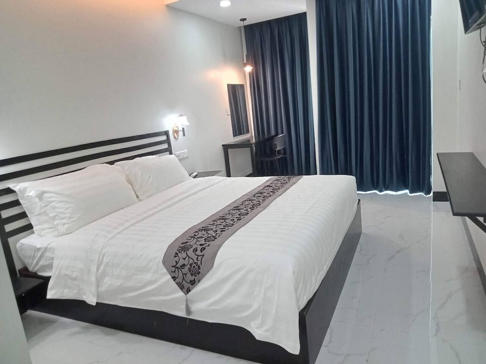 Deluxe Double Room - Photo 1