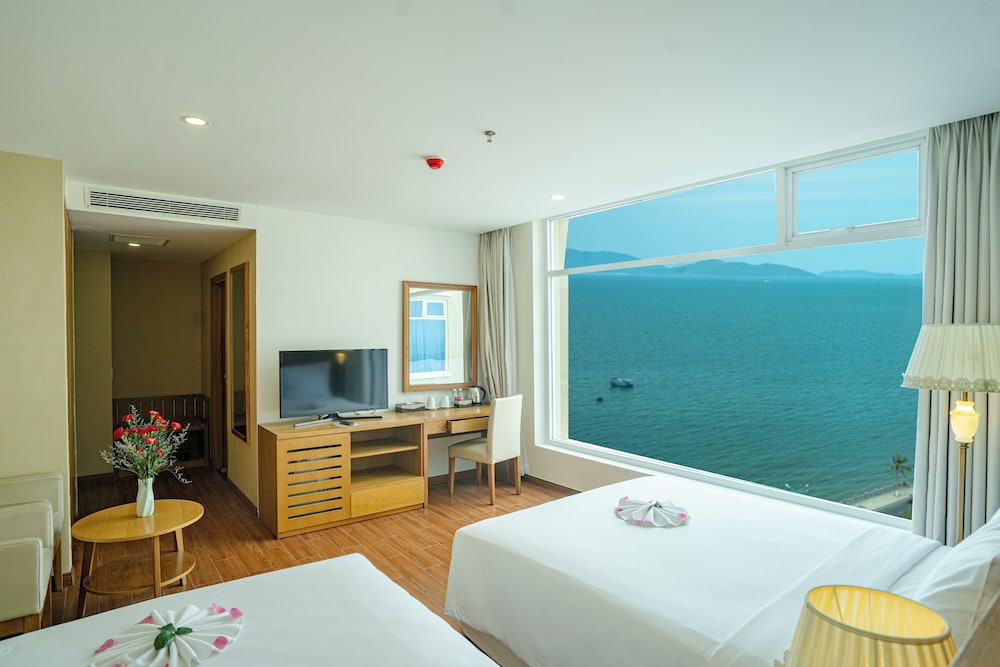 Deluxe Triple Room, Sea View