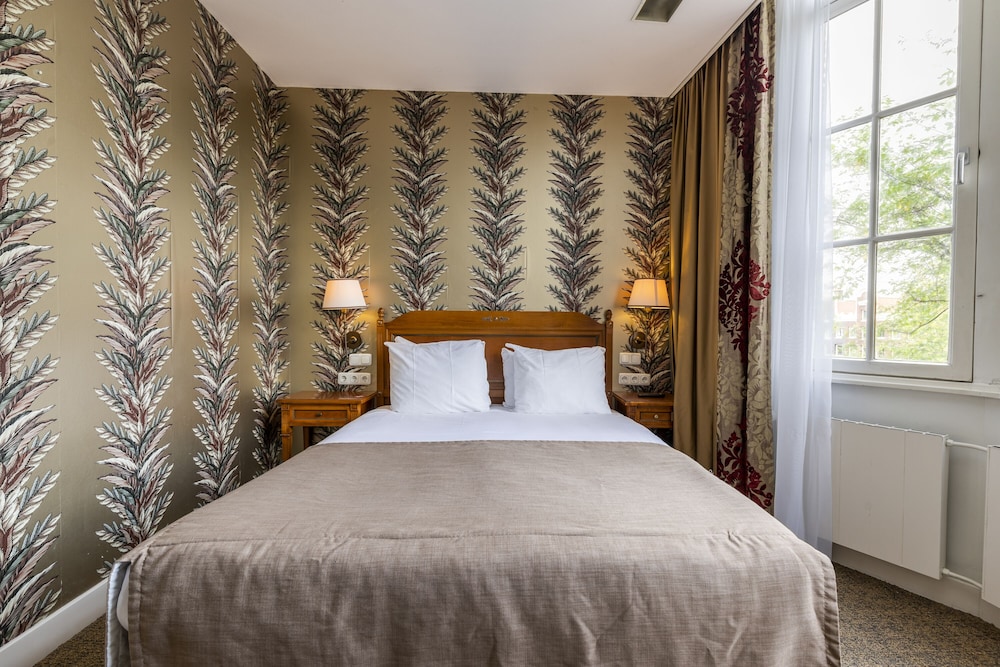 Room, 1 Queen Bed, Canal View