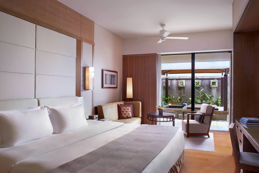 Room, 2 Double Beds, Pool Access (Ground Floor) photo 1