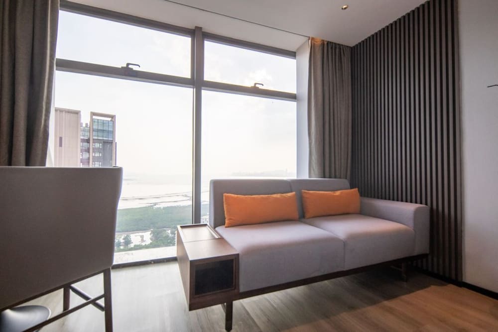 Deluxe Double Room with Bay View photo 2