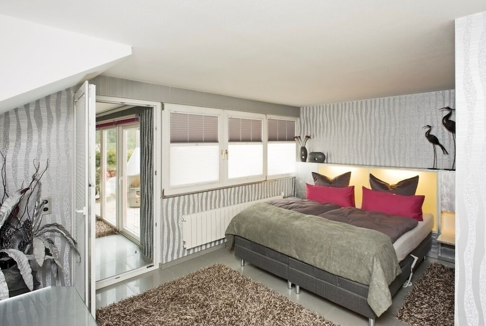 Comfort Room, 1 Bedroom, Non Smoking photo 1