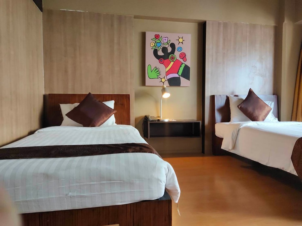 Superior Double or Twin Room photo 3