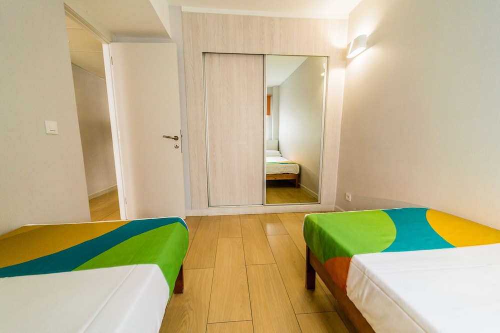 Premium 2 Dormitorios, Edifio anexo (2 adultos + 2 niños)