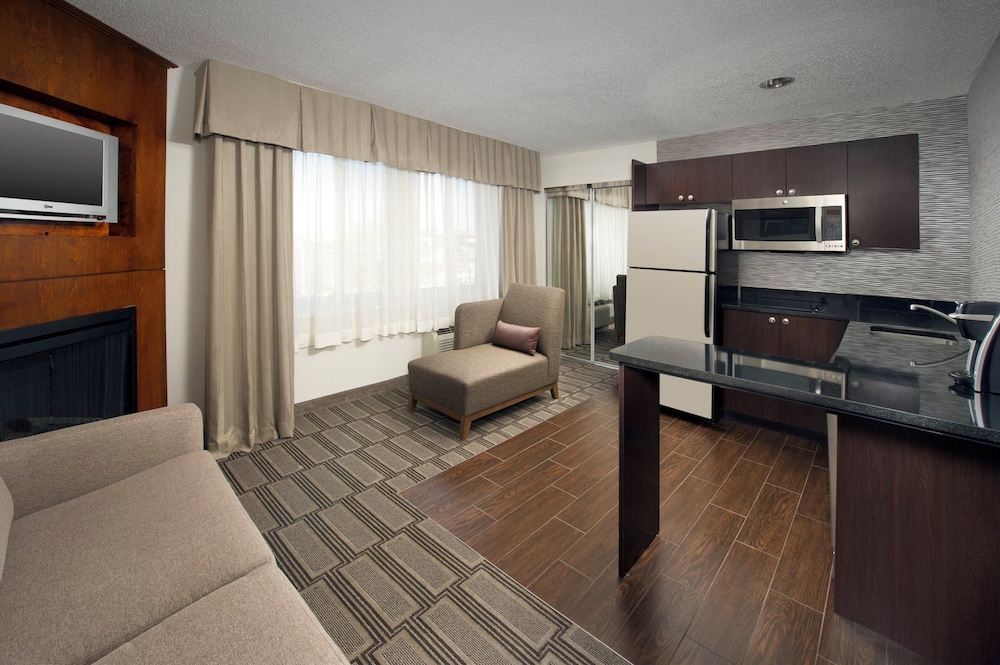 Suite, 1 Bedroom photo 1