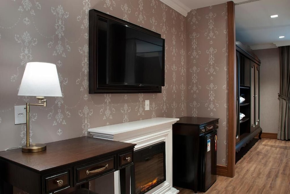 Premium Double Room - Photo 6