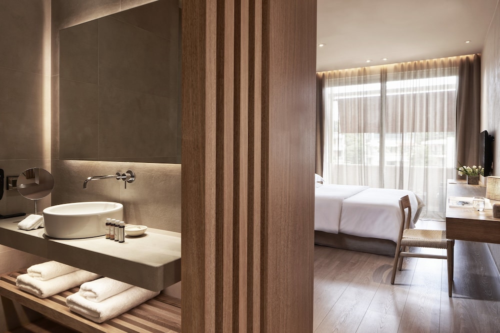 Premium Single Room, Sea View