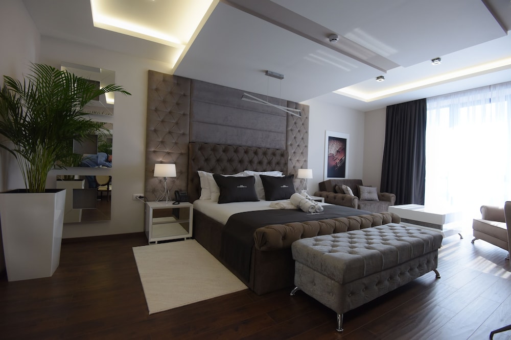 Deluxe Room with Balcony