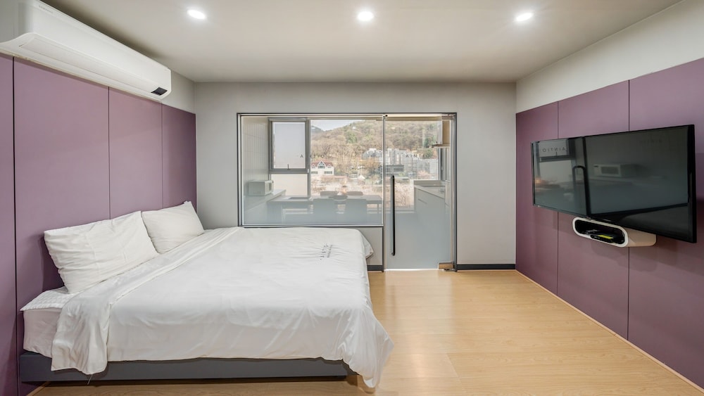 Basic Room, 1 Bedroom (Room B104 (Couple/Family Room)) - Photo 11