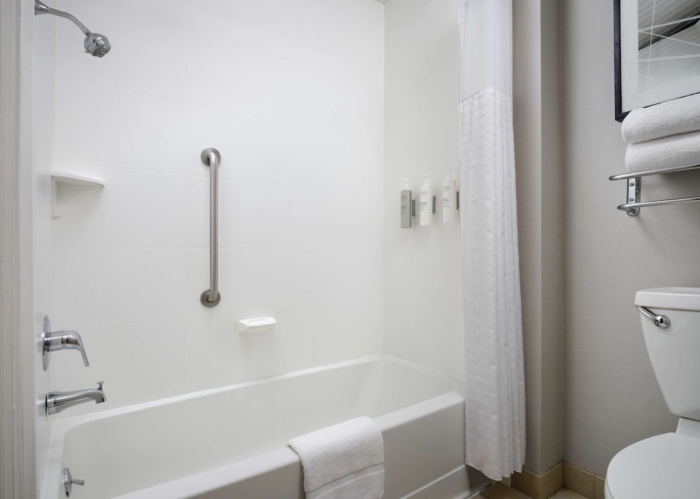 Suite, 1 King Bed, Non Smoking