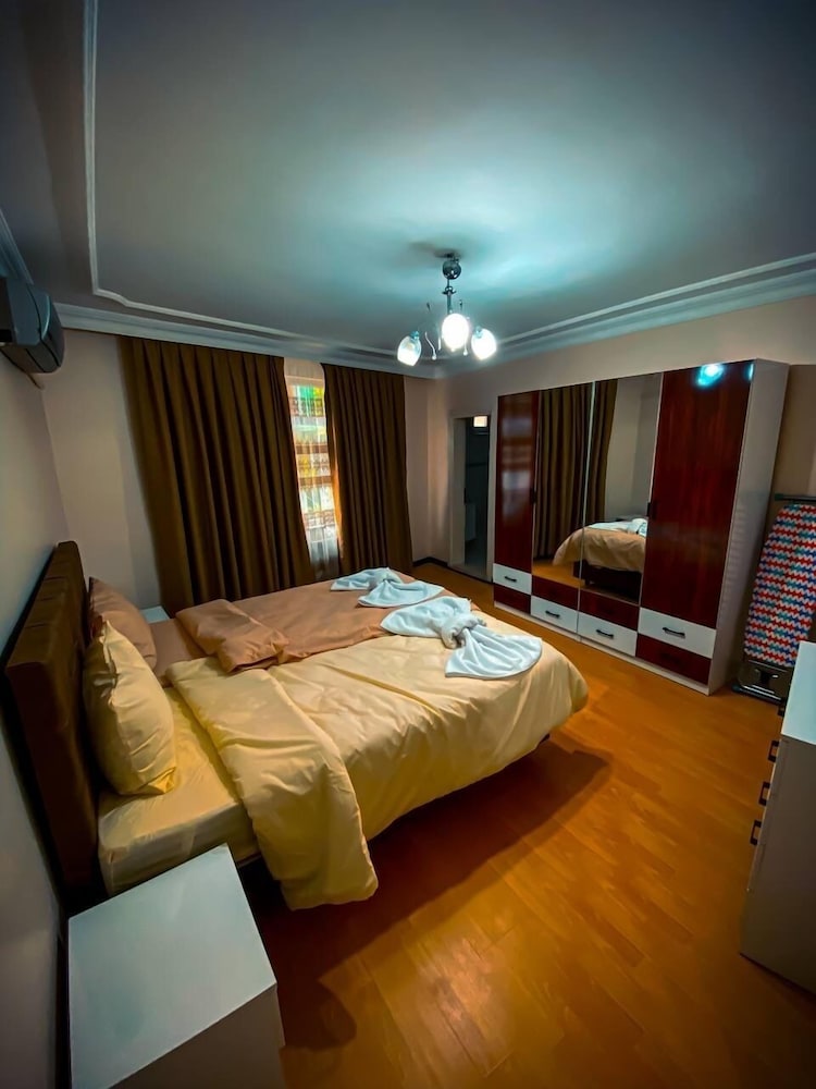 Elite Condo photo 2