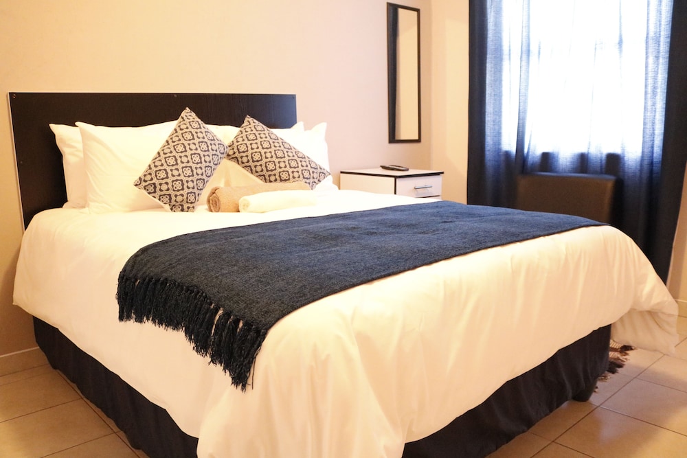 Double Room, Non Smoking photo 3