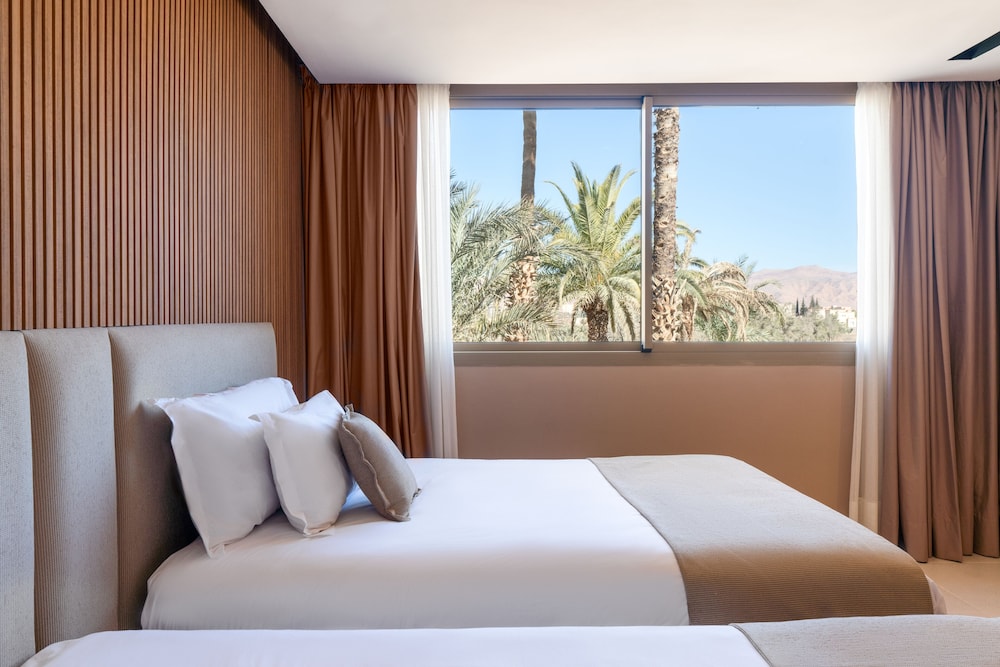 Premium Room (2 Queen Beds, Atlas Mountain View)