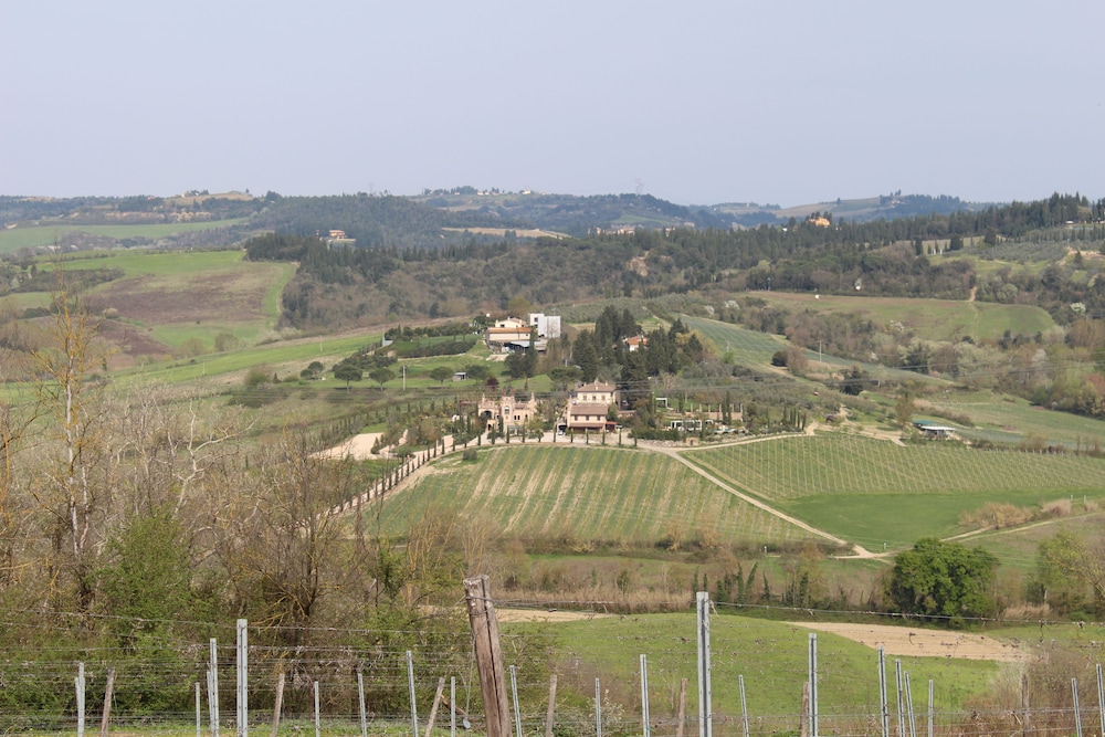 Superior Suite, 2 Bedrooms, Vineyard View (Michelangelo) photo 3