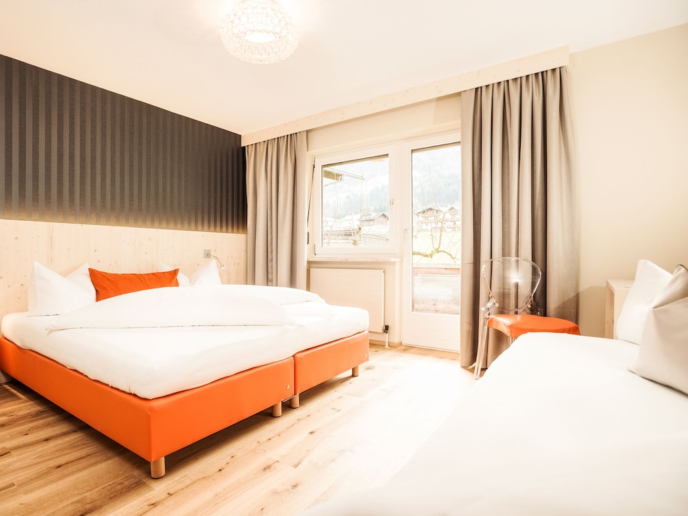 Superior Double Room (Guesthouse)