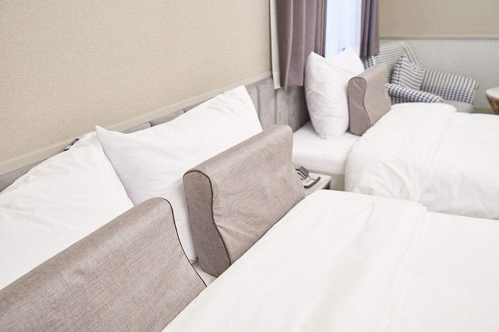 Deluxe Twin Room - Photo 4