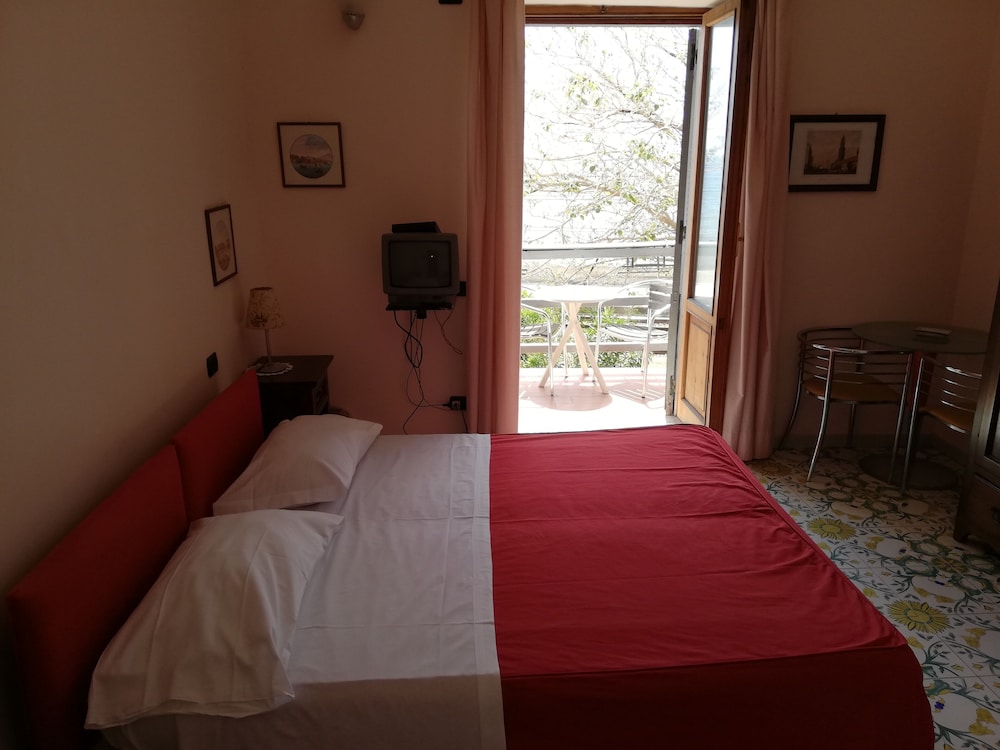 Double Room (204)