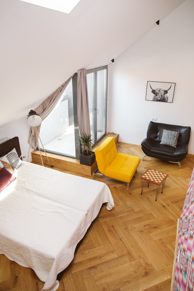 Exclusive Apartment (3 occ) photo 2