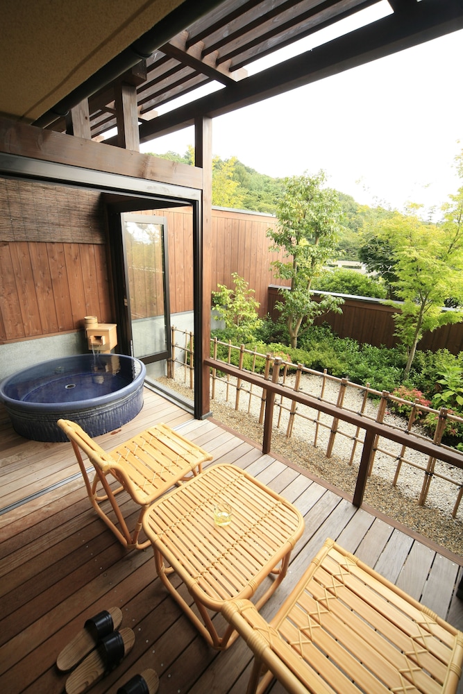 Japanese Style Room with Open Air Bath, Meal at Private Room (Check in until 18:00) - Photo 1