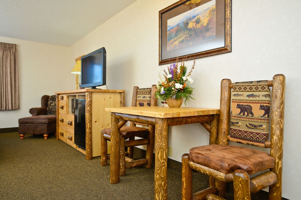 Standard Room, Multiple Beds (Deluxe Room 2 King Beds Canyon Buildi) photo 3