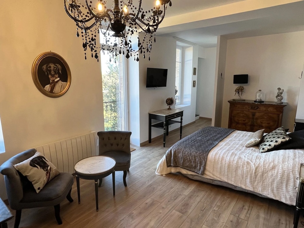Classic Double Room - Photo 5