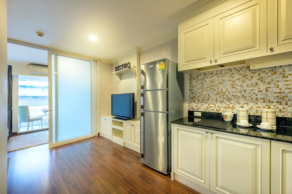 2 Bedroom Suite photo 3
