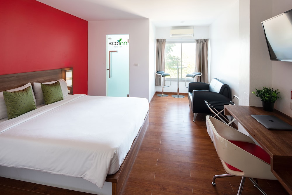 Premier Deluxe, 1 King Bed, Non Smoking, City View