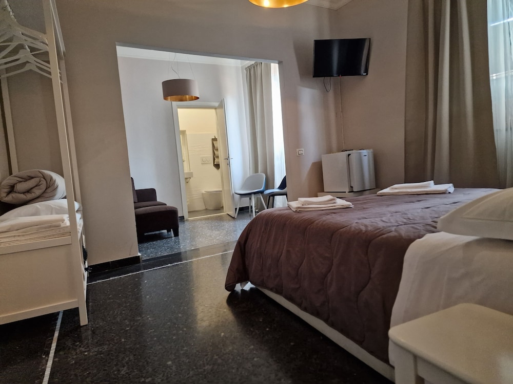 Single Room photo 1