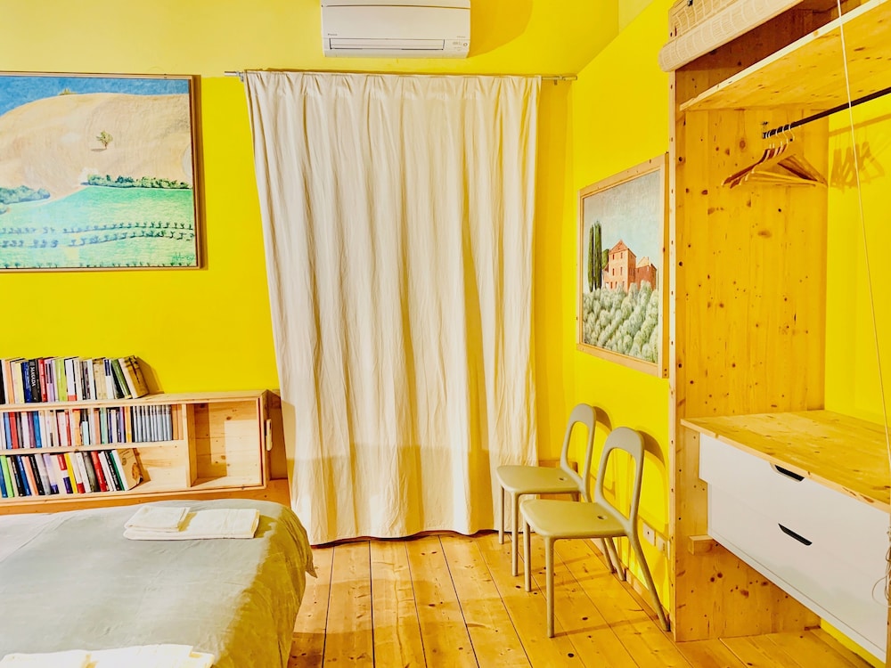 Deluxe Double or Twin Room photo 2