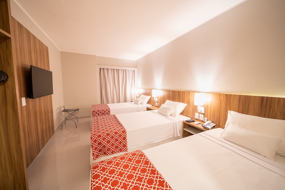 Economy Triple Room, 3 Twin Beds - Photo 5