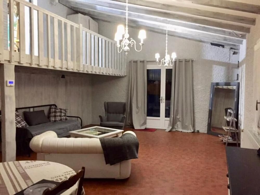 Classic Room, 1 Double Bed, Mountain View - Photo 2