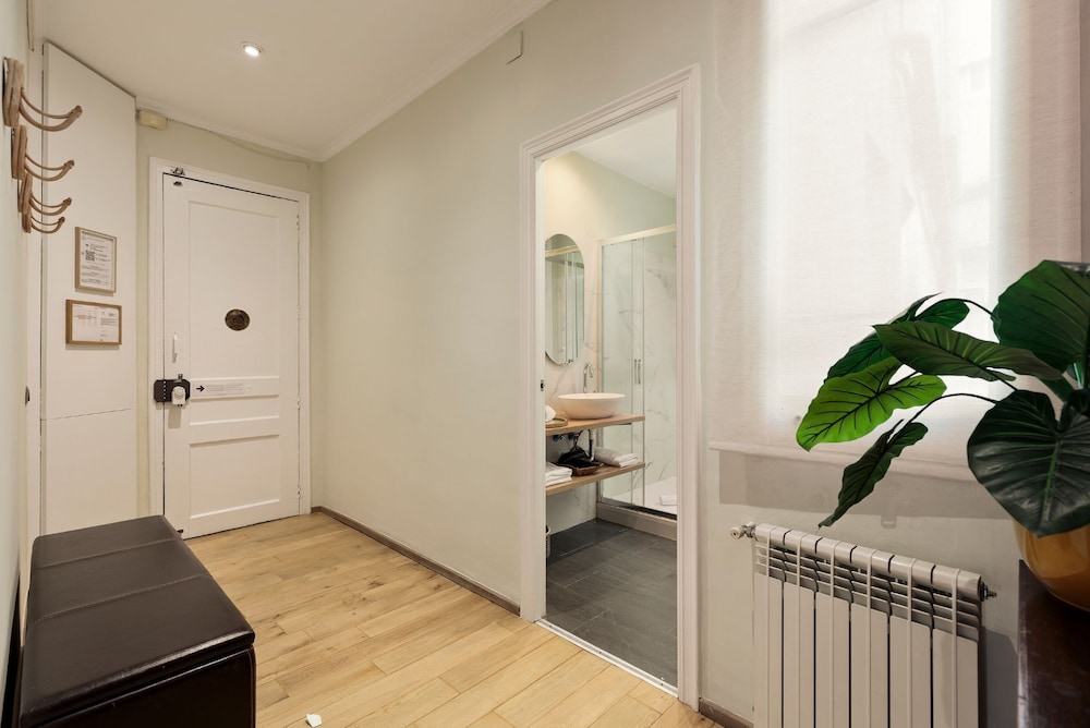 Apartment (3 Bedrooms) photo 2