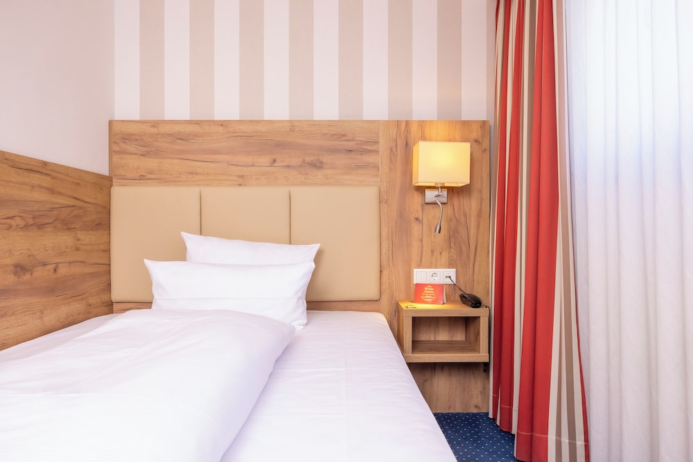 Comfort Single Room