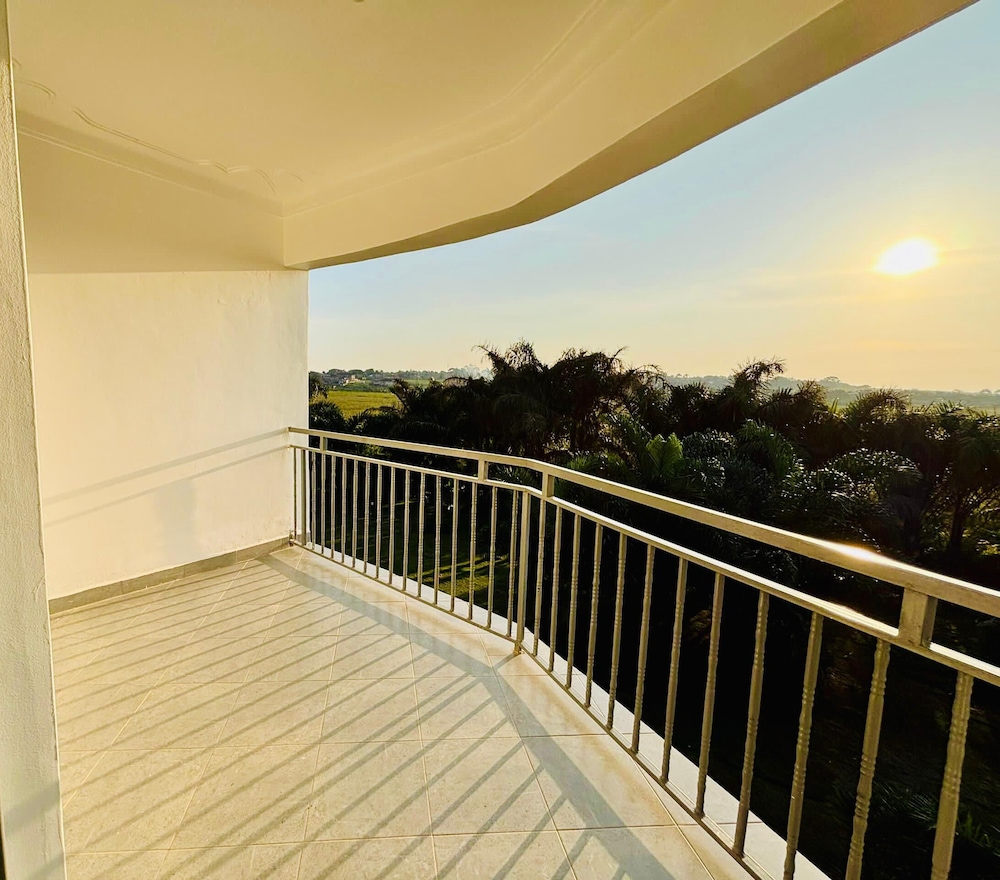 Apartment, 2 Bedrooms, Balcony, Garden View