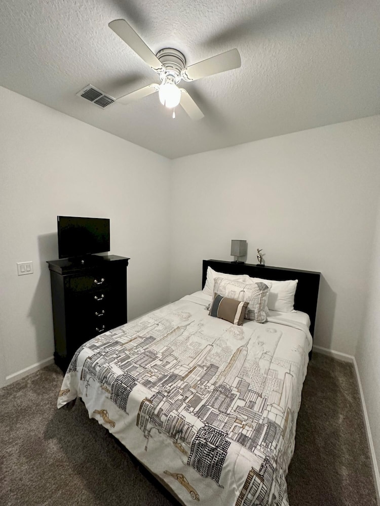 Grand Family Deluxe 4BD House Near Disney Parks, 사진 12