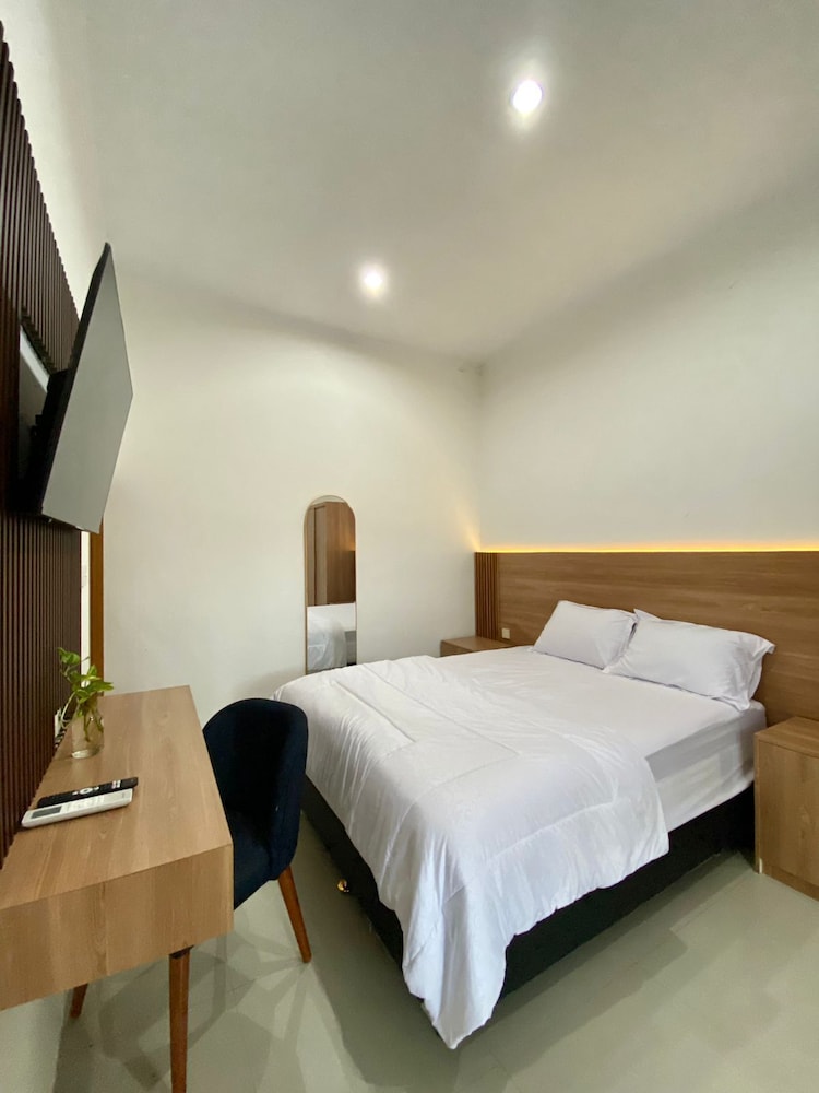 Superior Double Room - Photo 1