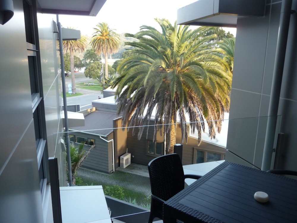 Standard Apartment, 2 Bedrooms, Non Smoking, Kitchen (Partial View) photo 1