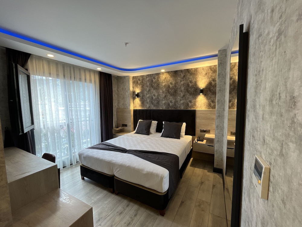 Comfort Double or Twin Room photo 2