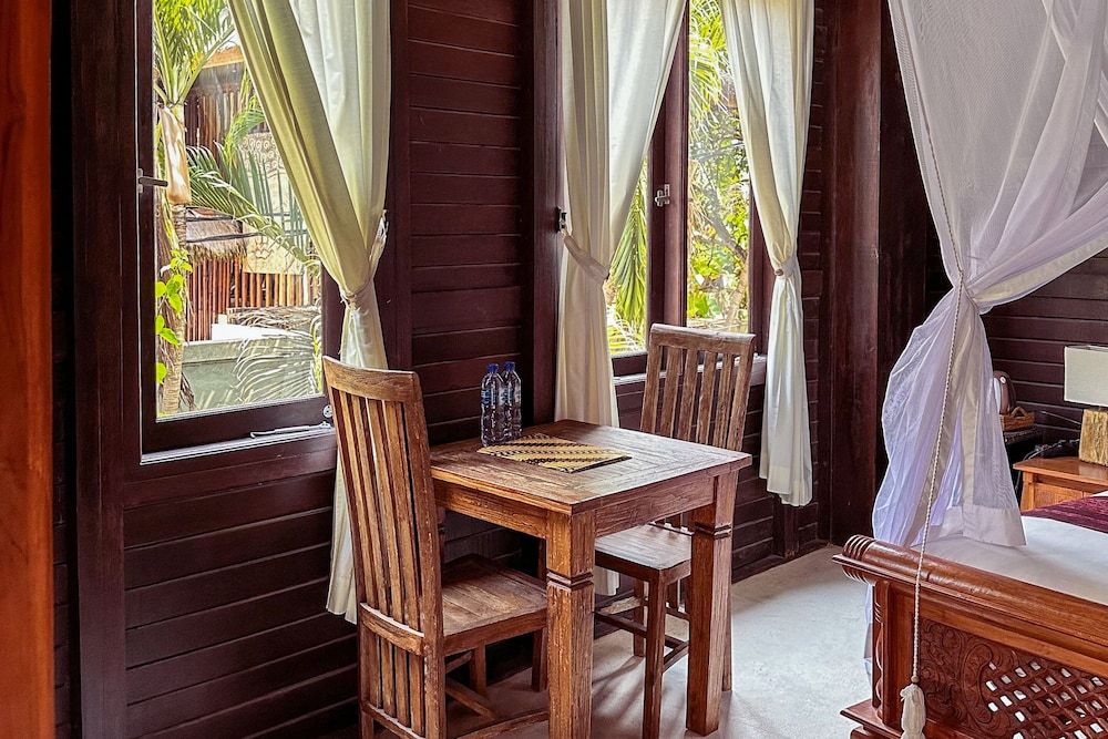 Double Room with Alley View - Photo 8