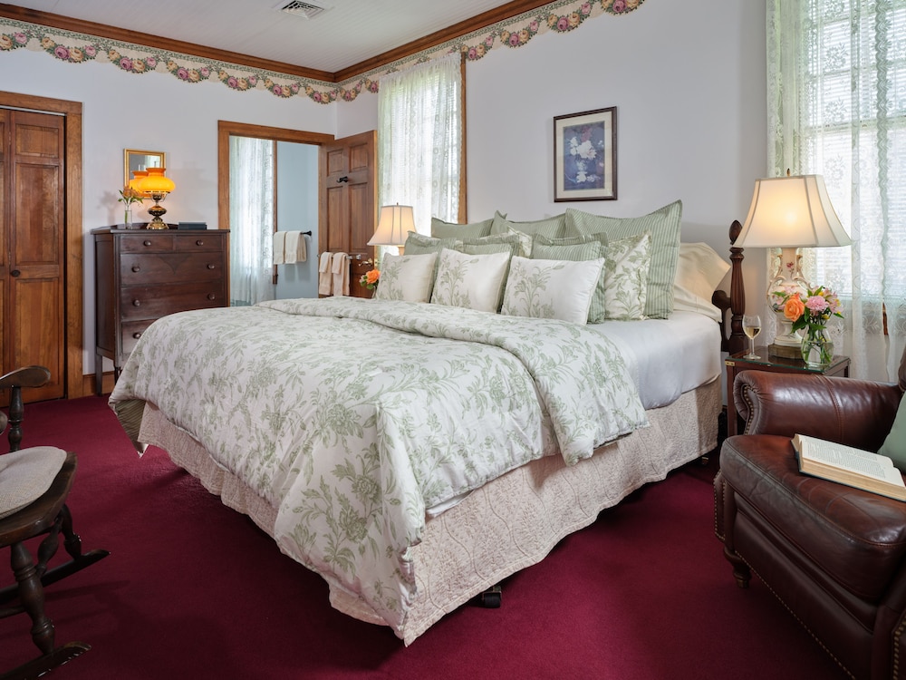 Deluxe Room, Accessible photo 3