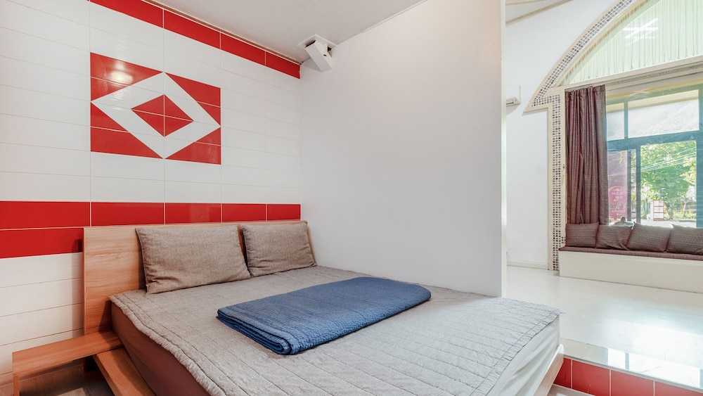 Basic Room, 1 Bedroom (A 103 (Pets Allowed)) - Photo 5