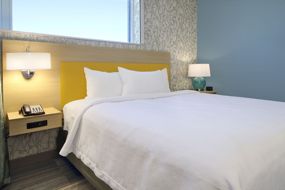 Studio, 1 King Bed, Accessible, Bathtub (Mobility & Hearing) - Photo 4