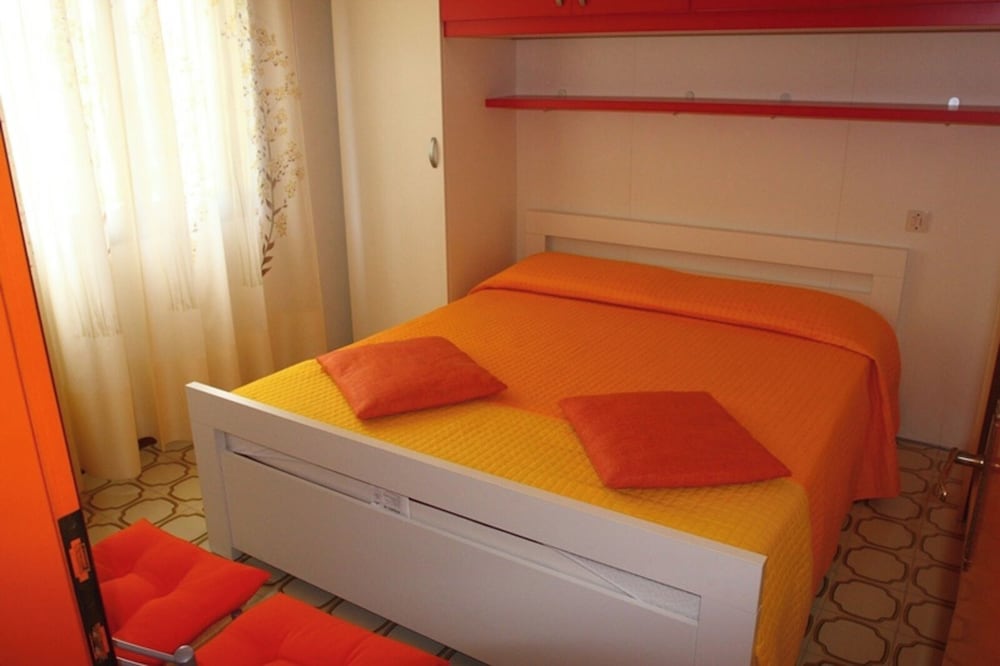 Apartment, 2 Bedrooms, Balcony