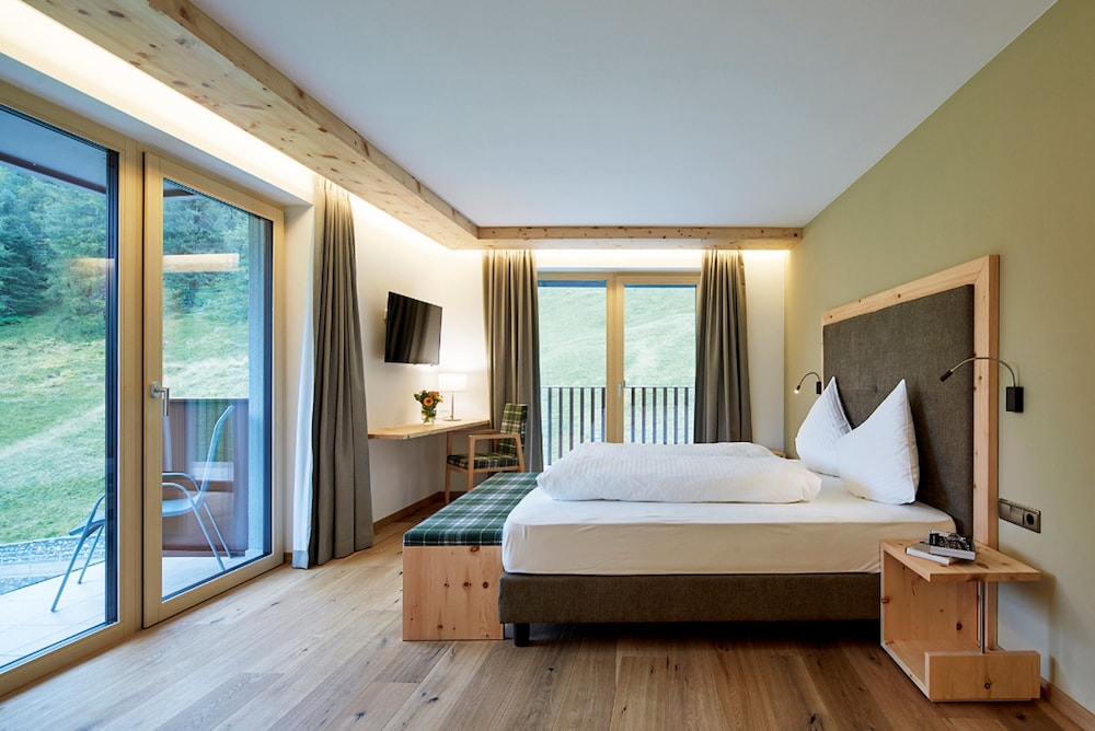 Deluxe Double Room (New) photo 1