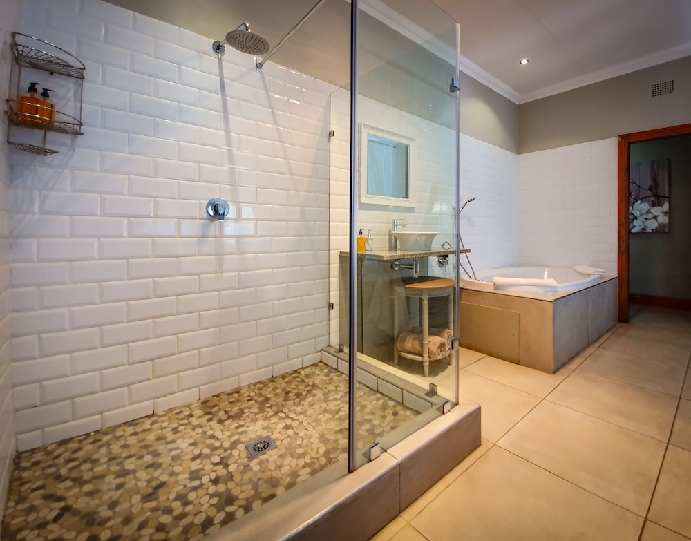 Luxury Double Room photo 3