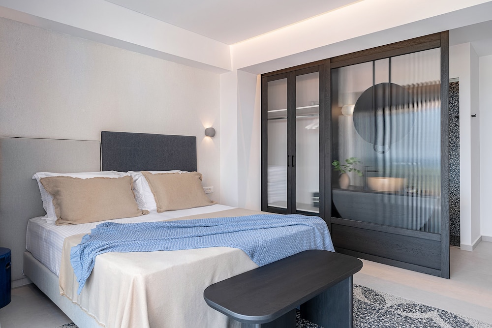 Luxury Studio Suite, Sea View