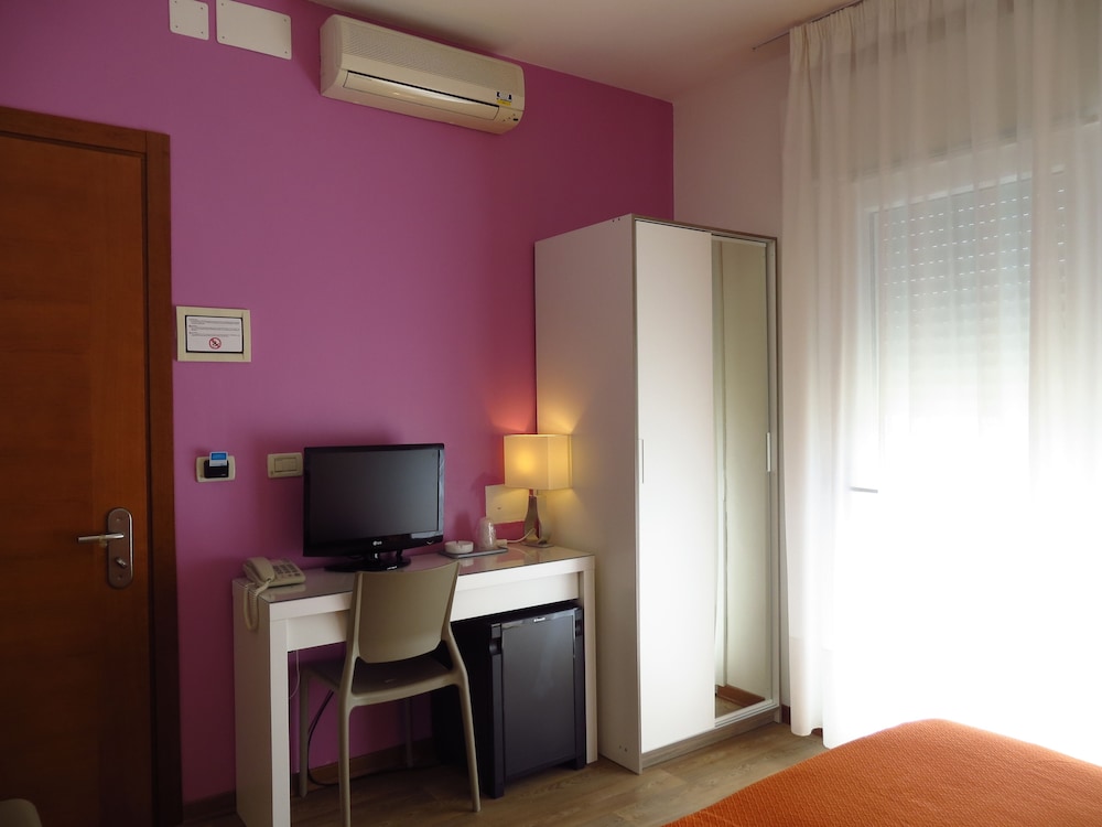 Classic Double Room photo 1