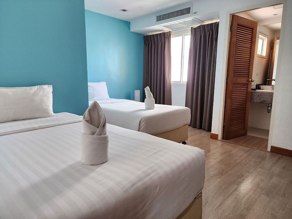 Superior Twin Room - Photo 1
