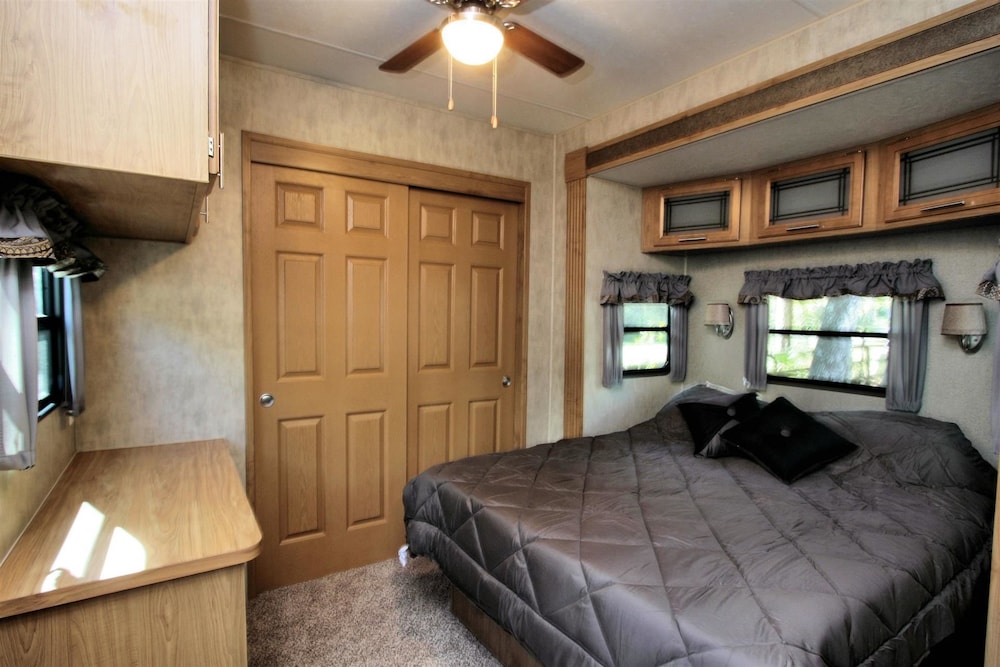 Mobile Home, 1 Bedroom photo 1