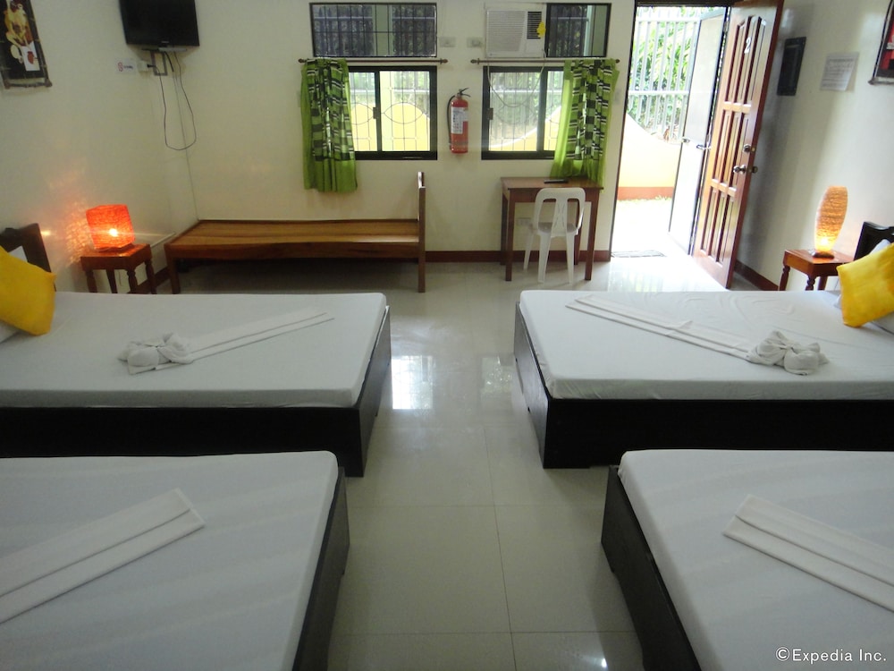 Quadruple Room photo 1
